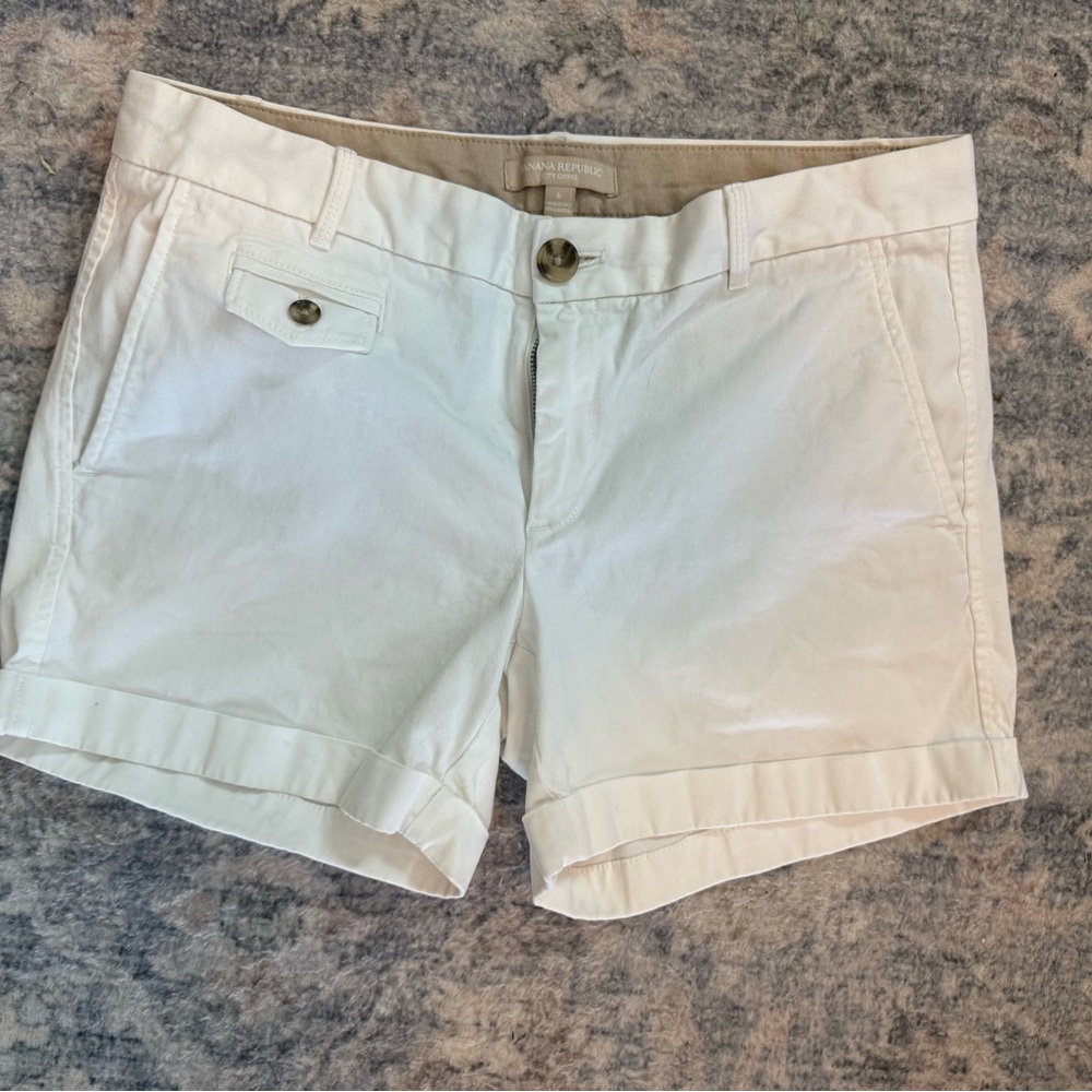 Banana Republic White Bermuda Shorts Tailored Cotton Blend